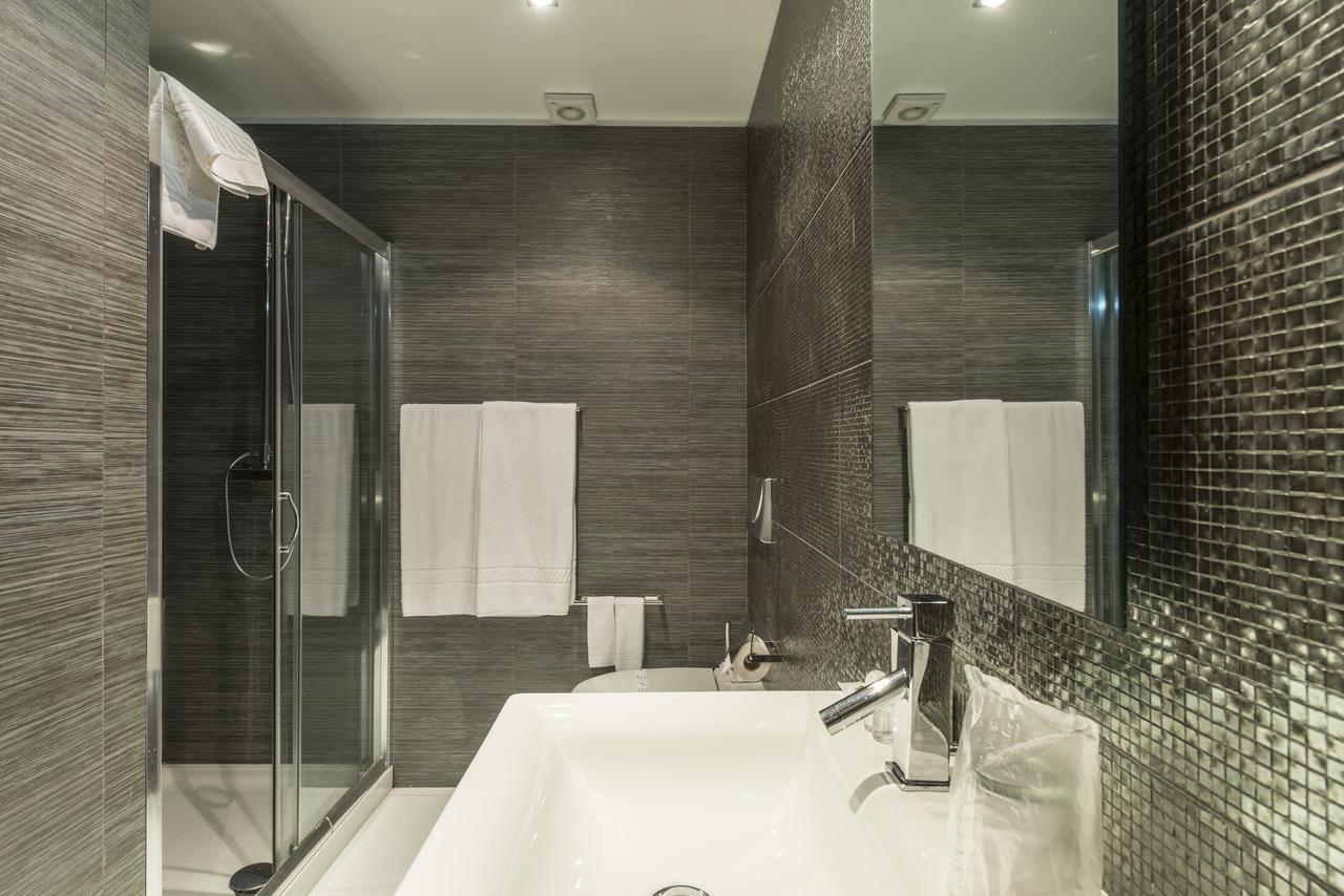Rk Suite Hotel 罗安达 外观 照片