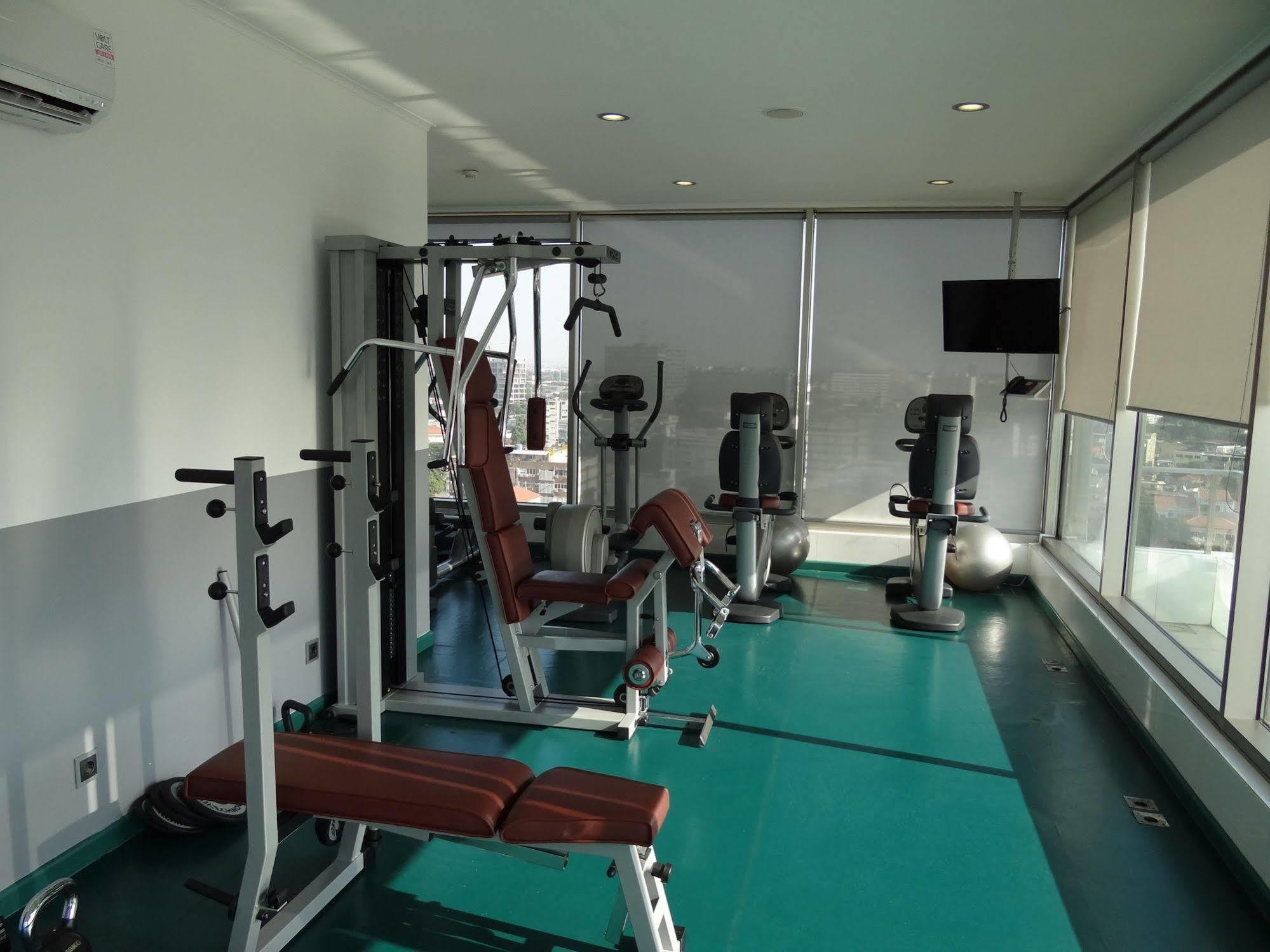 Rk Suite Hotel 罗安达 外观 照片