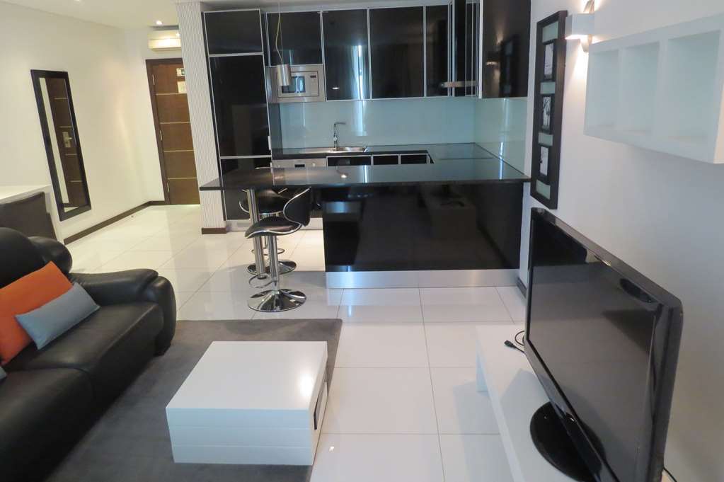 Rk Suite Hotel 罗安达 内观 照片